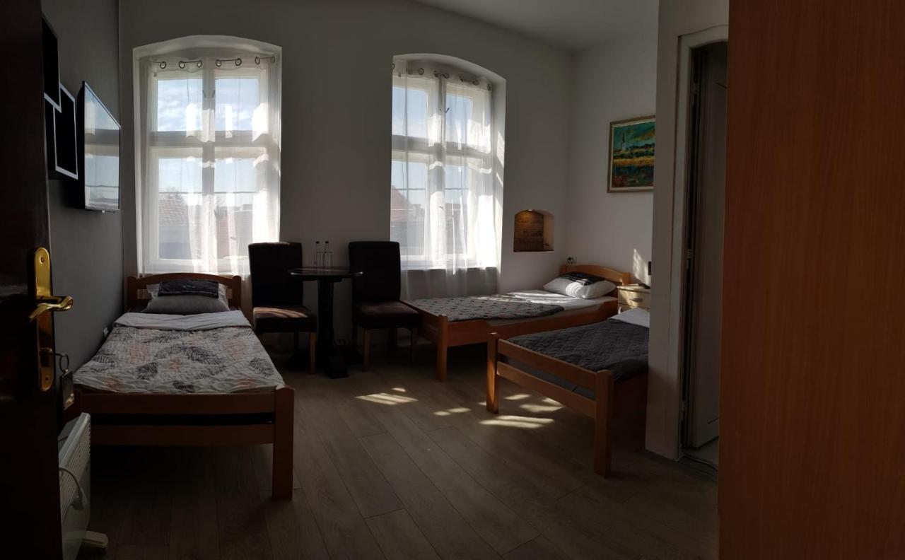 Tabacco Rooms Obrenovac  Exterior foto