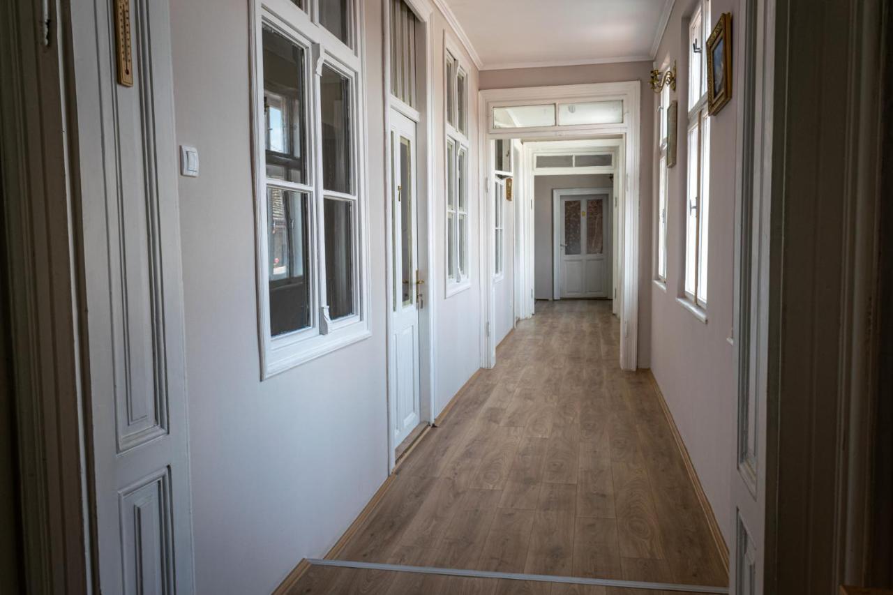 Tabacco Rooms Obrenovac  Exterior foto