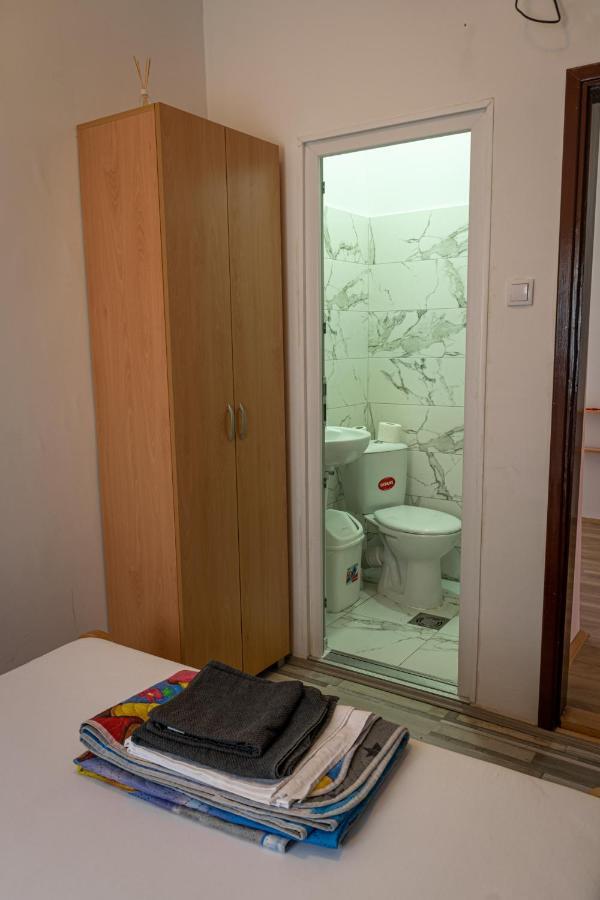 Tabacco Rooms Obrenovac  Exterior foto